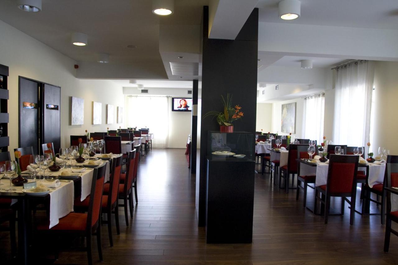 Paredes Hotel Apartamento 3*