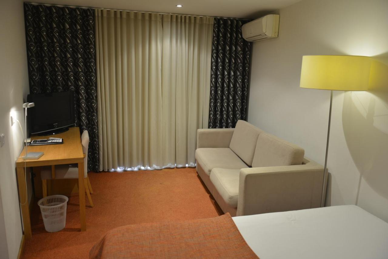 Paredes Hotel Apartamento Paredes (Porto)